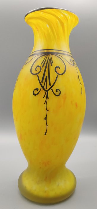 Image 2 of LEGRAS (1839-1916) - Art Deco blown glass vase "Canary yellow" enamelled with stylized arabesque -