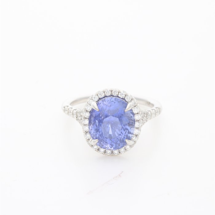 Preview of the first image of 18 kt. White gold - Ring - 6.25 ct Sapphire.