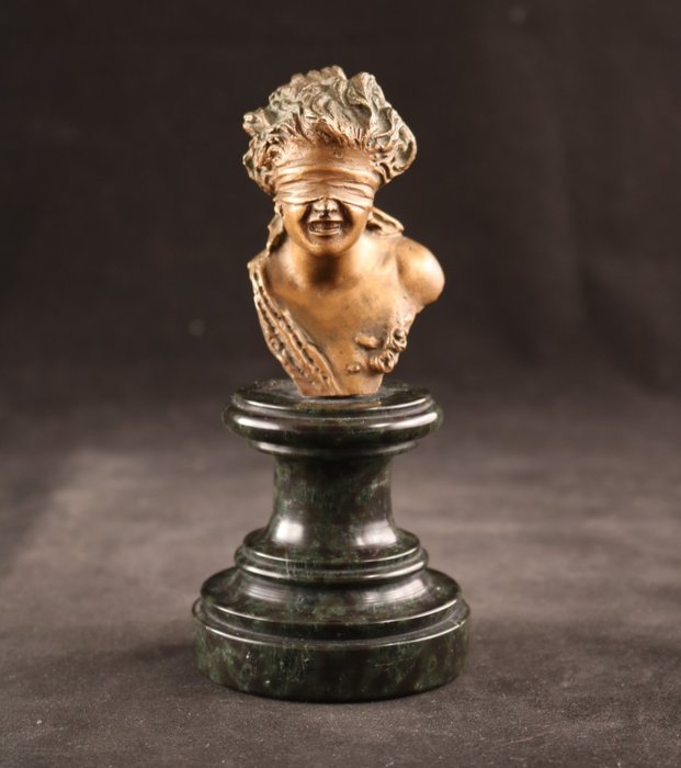 Preview of the first image of Giovanni de Martino (1870 - 1935) - Small bronze bust of a blindfolded lady.