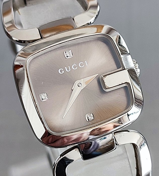 Preview of the first image of Gucci - 125.5 G Diamonds - YA125503 - Women - 2011-present.