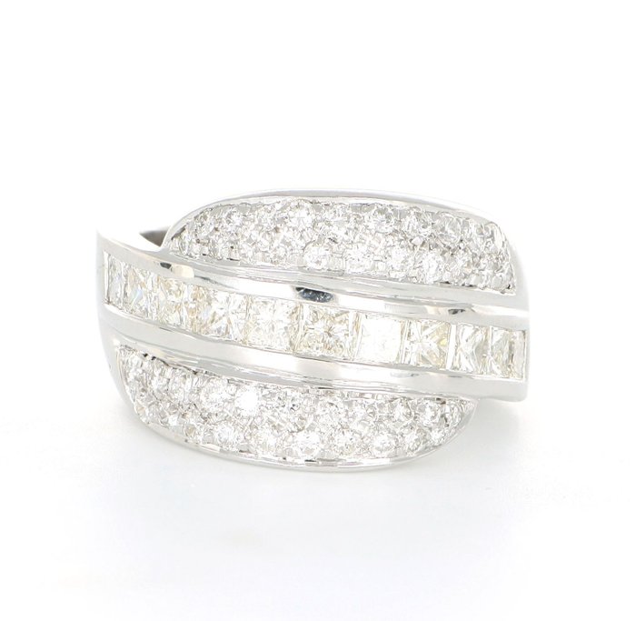 Preview of the first image of " No Reserve Price " - 18 kt. White gold - Ring - 2.49 ct Diamond - Diamonds.