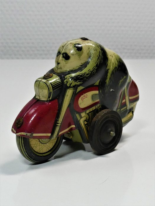 Preview of the first image of Chinese MF 652 # - tin Panda Bear on MotorCycle - 1960-1969 - China.