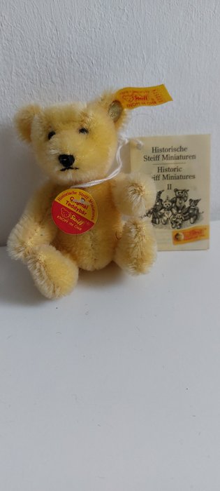 Preview of the first image of Steiff - Vintage - 030574 - Bear Steiff Mini Historical 84-85 - 1990-1999 - Germany.