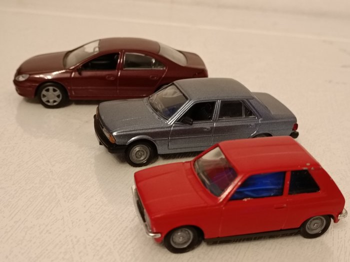 Image 3 of Solido, Eligor, Norev - 1:43 - 7 Peugeot - collectible cars