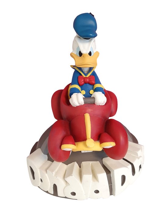 Preview of the first image of Disney - Statue Démons & Merveilles - Donald Duck (1990s).