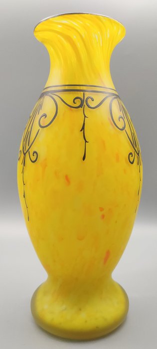 Image 3 of LEGRAS (1839-1916) - Art Deco blown glass vase "Canary yellow" enamelled with stylized arabesque -