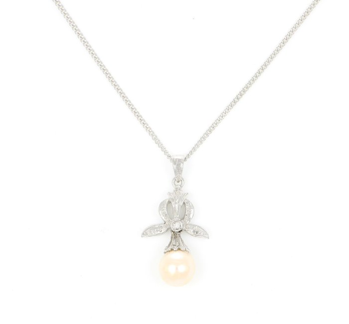 Image 2 of Vintage - No Reserve Price - 18 kt. Akoya pearl, White gold - Necklace with pendant - 0.02 ct Diamo