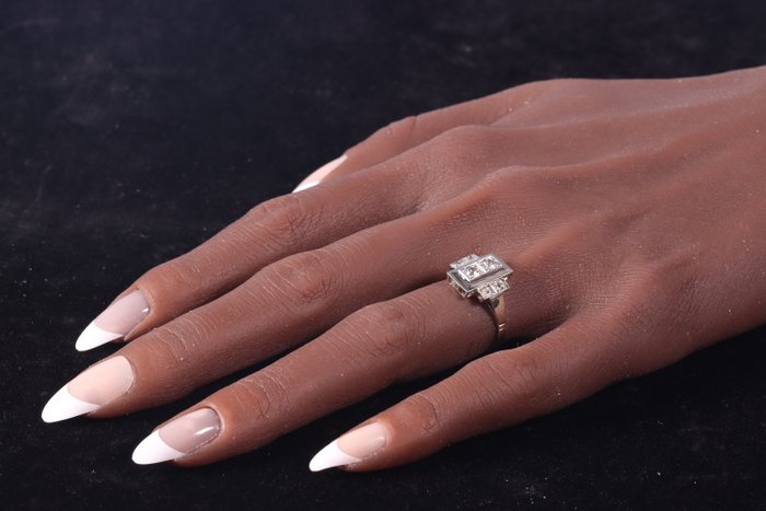 Image 2 of NO RESERVE PRICE - 18 kt. White gold - Ring - 0.26 ct Diamond - Vintage 1920's Art Deco, Free Resiz
