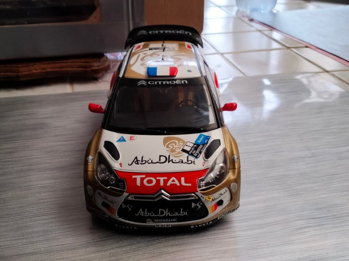 Preview of the first image of IXO - 1:18 - Citroën DS3 rallye d argentine 2013 - Pilot by S.loeb and D. elena.