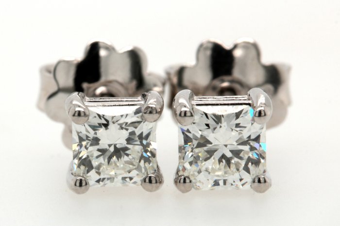 Preview of the first image of 14 kt. White gold - Earrings - 1.00 ct Diamond - Diamonds.