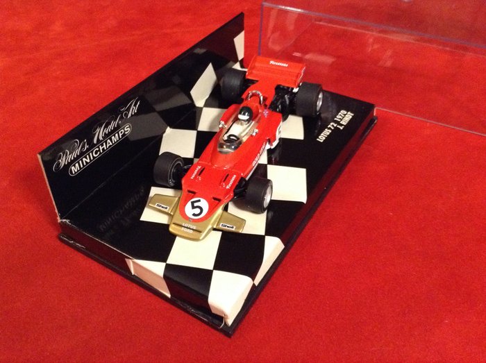 Image 3 of MiniChamps - 1:43 - ref. #700005 Lotus Ford 72 F.1 winner UK GP 1970 #5 Jochen Rindt -- World Champ