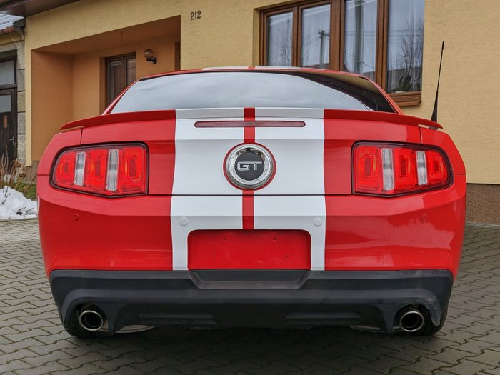 Image 3 of Ford USA - Mustang GT 5.0 Coyote V8 Race Red - 2012