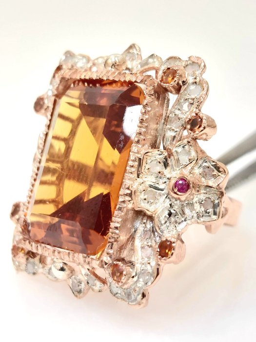 Image 2 of "NO RESERVE PRICE" - 9 kt. Pink gold, Silver - Ring - 10.00 ct Topaz - Diamonds, Rubies, Topaz
