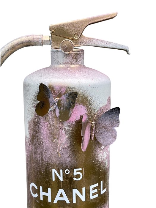 Image 2 of DALUXE ART - Chanel Butterfly Fire extinguisher
