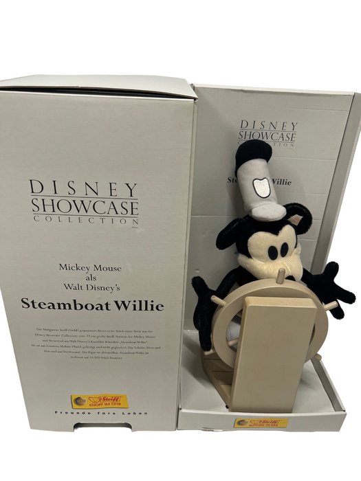 Preview of the first image of Disney Showcase Collection 05524/10000 - Mickey Mouse as Walt Disney’s Steamboat Willie - 22 cm - (.