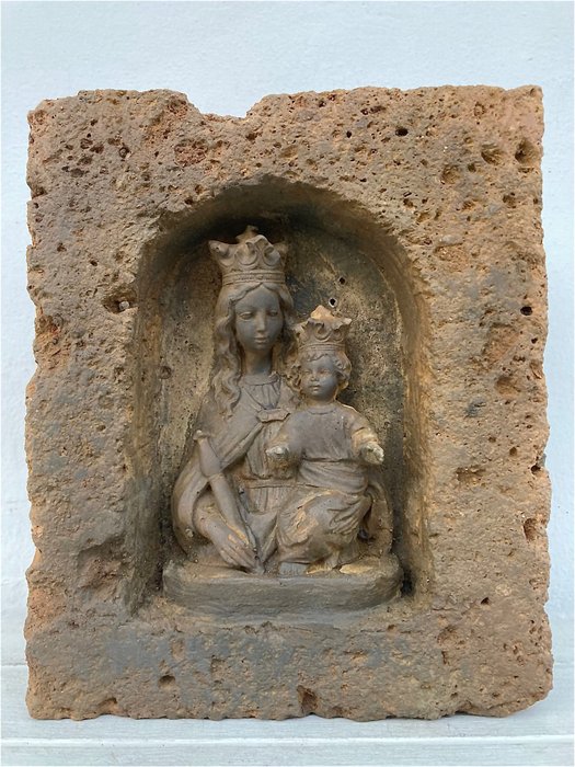 Beeld, Maagd en kind - Kalksteen - 21e eeuw