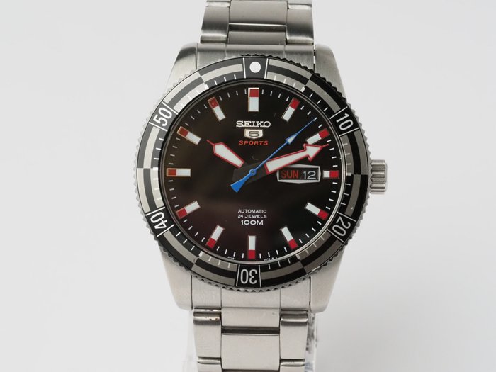 Preview of the first image of Seiko - 5 Sports - 4R36-04P0 - Men - 2011-present.