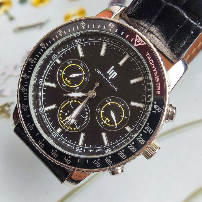 Image 3 of Lip - chronograph with tachymeter - LIP1002 - Men - 2011-present