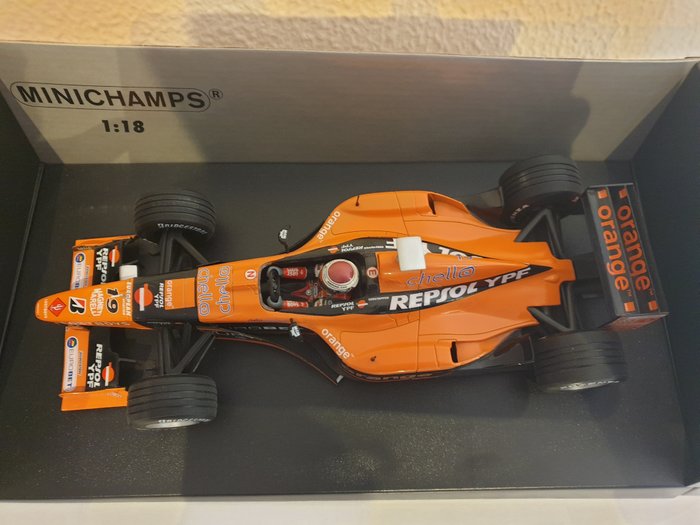 Image 3 of MiniChamps - 1:18 - Orange Arrows showcar 2000 - Jos Verstappen limited edition