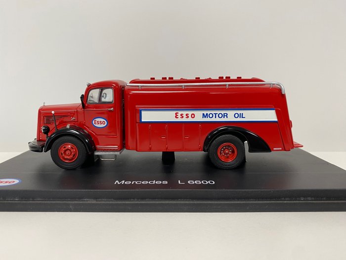 Image 3 of Schuco - 1:43 - Mercedes L6600 Esso Motor Oil - Limited and sold out edition