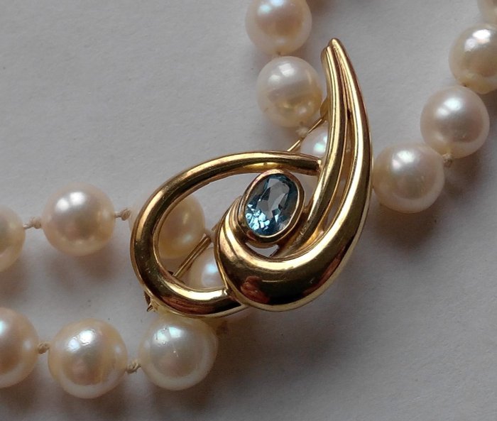 Preview of the first image of 8 kt. Yellow gold - Brooch, Necklace Topaz - Saltwater cultured pearls.