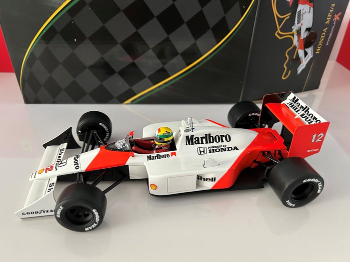Preview of the first image of PremiumX - 1:18 - McLaren Honda MP4/4 1988 Ayrton Senna - GP Japan.