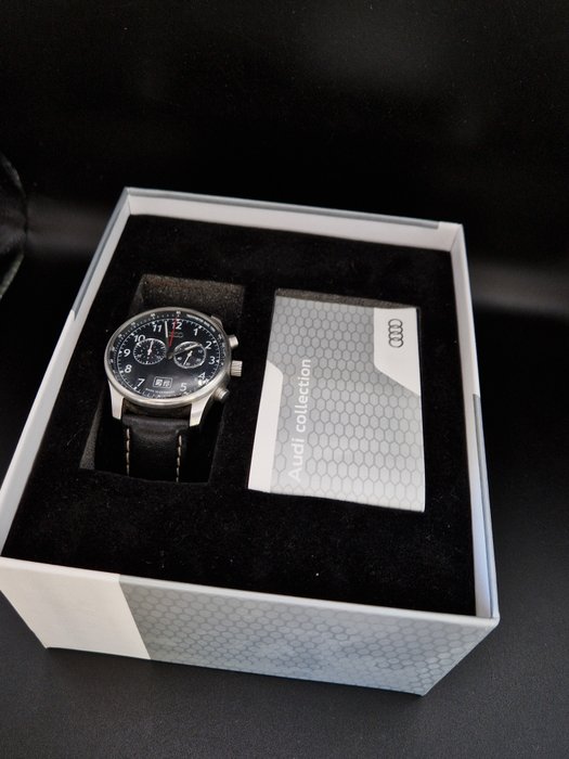 Image 2 of Watch/clock/stopwatch - AUDI chronograaf horloge tachymeter - Audi - After 2000