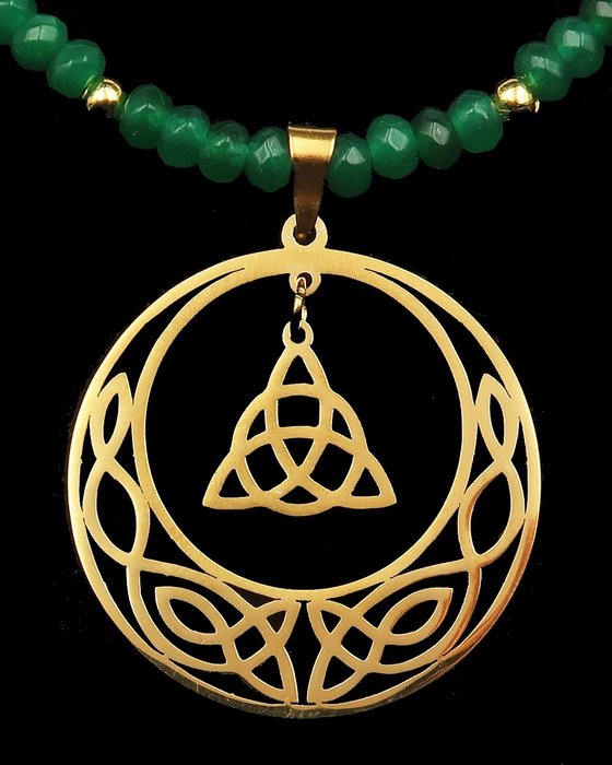 Smaragdi - Kelttiläinen suojaava kaulakoru - Triquetra - Luonnon ja universumin voimat - 14K GF Gold Clasp - Kaulakoru