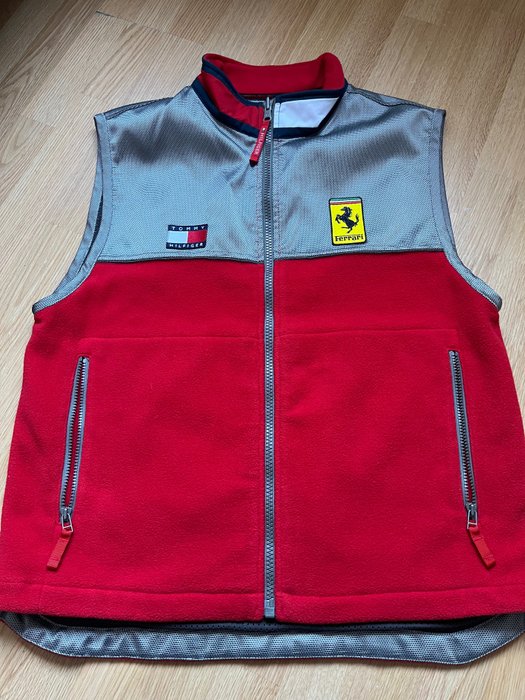 Image 2 of Clothing - Veste sans manches Ferrari by Tommy Hilfiger - Ferrari, Tommy Hilfiger