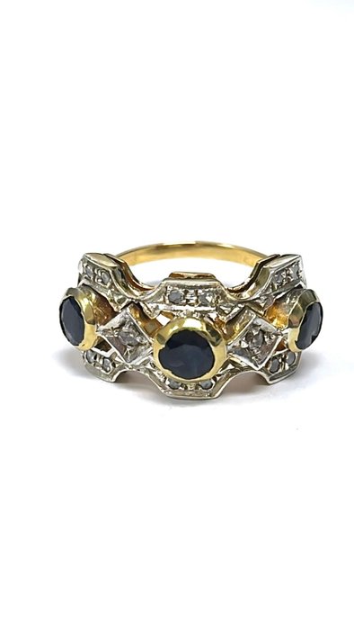 Preview of the first image of 14 kt. Silver, Yellow gold - Ring - 2.10 ct Sapphire - Diamonds.