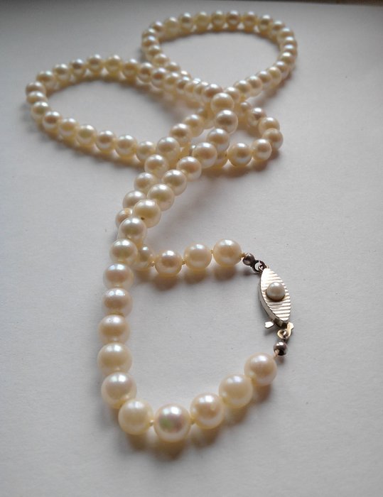 Image 2 of No reserve - 8 kt. White gold - Necklace - Japanese saltwater cultured pearls