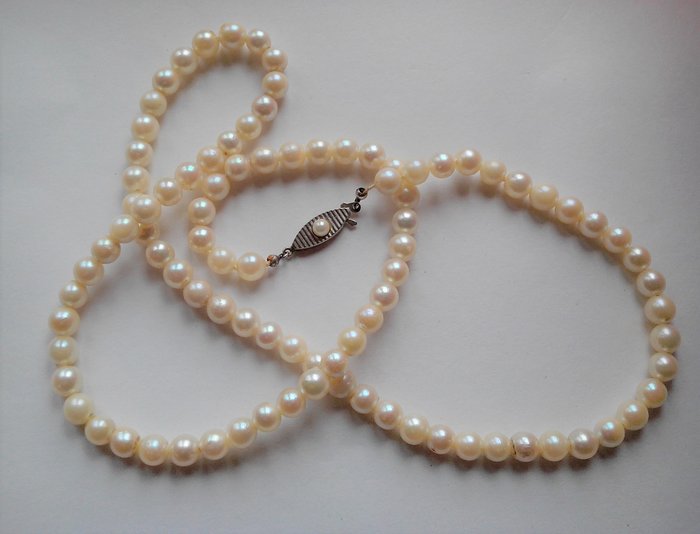 Image 3 of No reserve - 8 kt. White gold - Necklace - Japanese saltwater cultured pearls