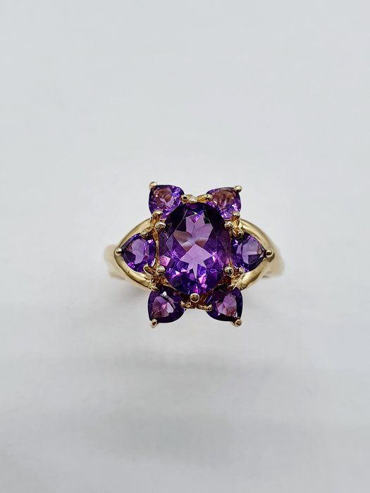 Preview of the first image of 8 kt. Yellow gold - Ring Amethyst.
