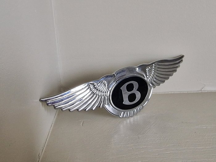 Image 2 of Emblem / mascot - Bentley