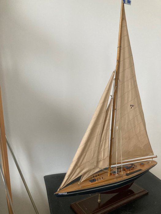 Preview of the first image of Scale boat model (1) - Wood - other 21st century.