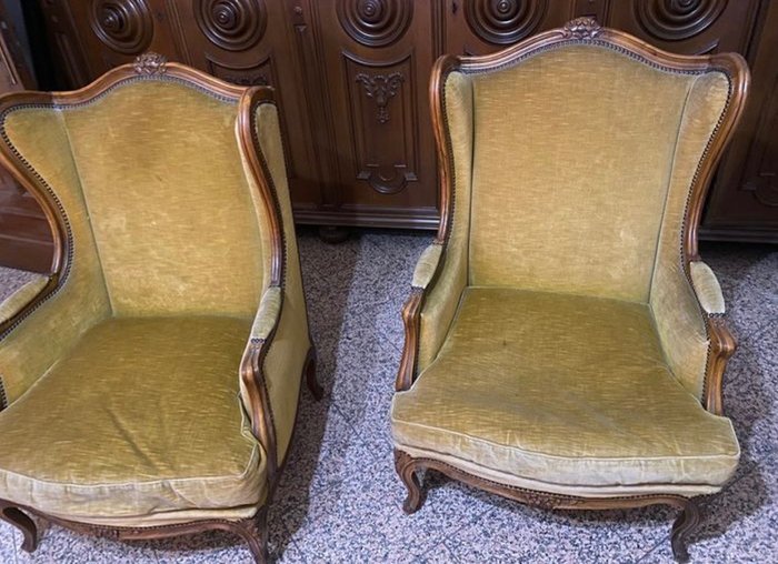 Image 2 of Armchair (2) - Louis XV Style - Velvet, Walnut - 20th century