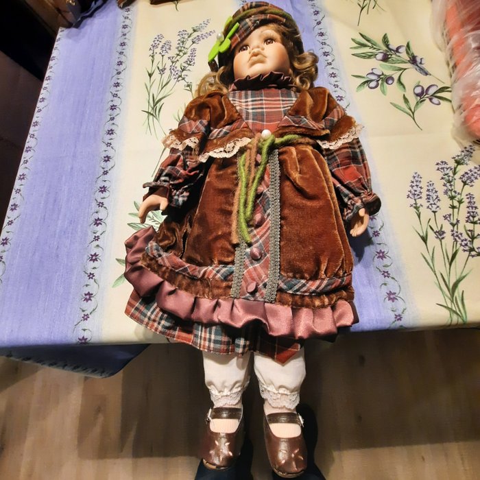 Image 3 of Puppenstube - 2 dolls - Germany