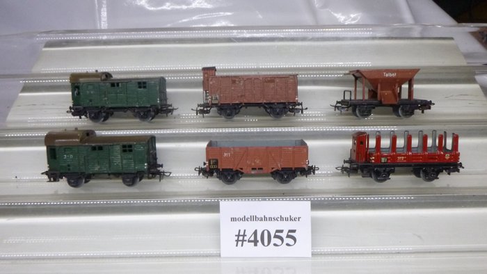 Preview of the first image of Märklin H0 - 310/311/372/u.a. - Freight carriage - 6 piece freight wagons from the 1950s, mostly ca.