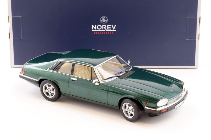 Image 2 of Norev - 1:18 - Jaguar XJ-S Coupé 1982 - DarkGreen