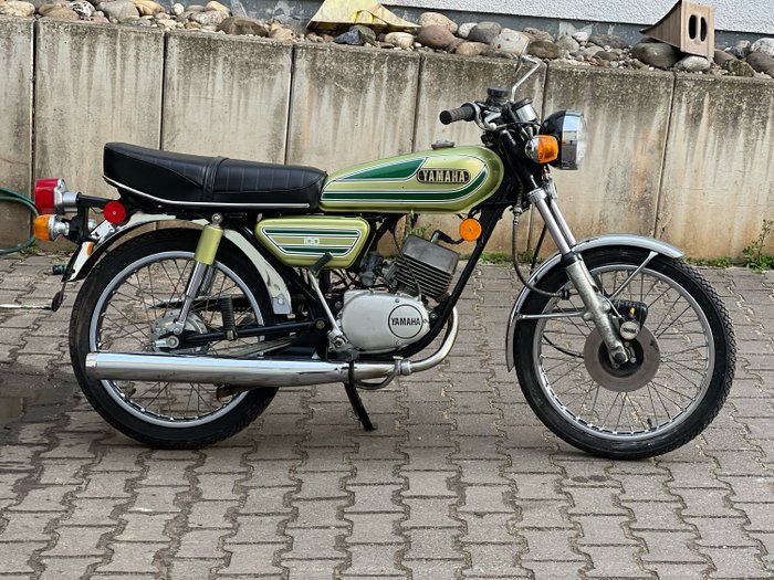Image 2 of Yamaha - RS100 - 100 cc - 1977