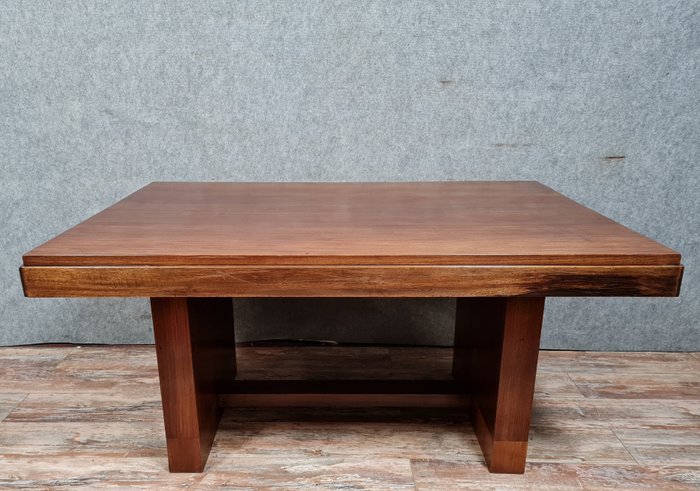 Preview of the first image of Art Deco period table with mahogany extensions around 1940.