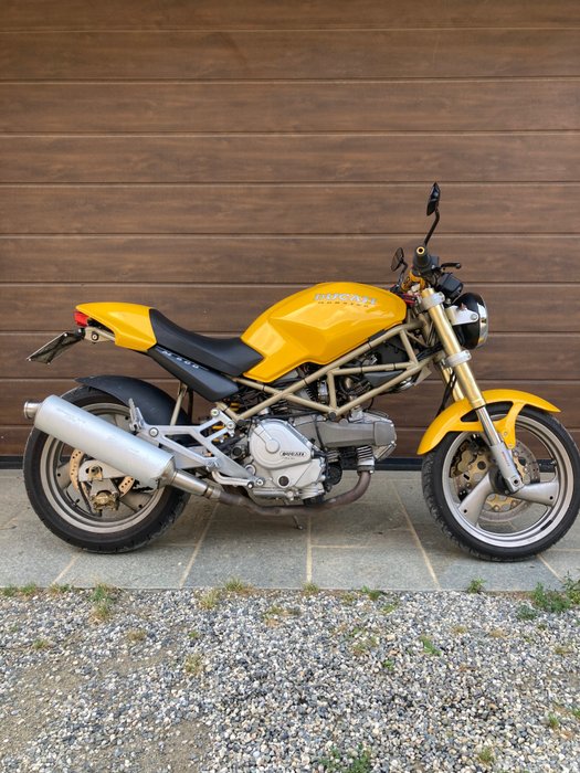 Preview of the first image of Ducati - Monster - 600 cc - 1993.
