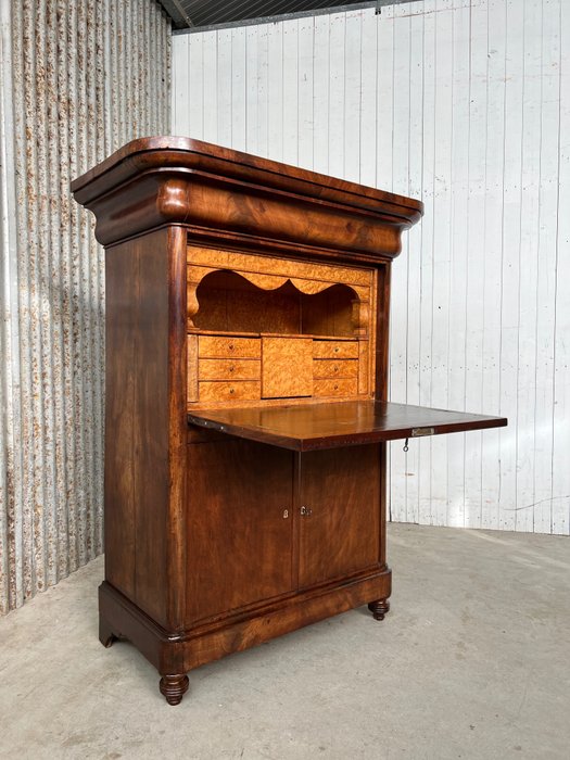Preview of the first image of Secrétaire à abattant (1) - Biedermeier - Mahogany, Bird's eye Maple - about 1840.