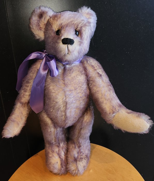 Image 2 of Charlie Bears - Bear - 1980-1989 - U.K.
