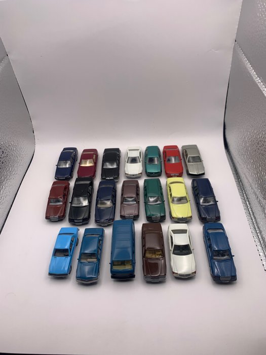 Preview of the first image of Herpa, Wiking 1:87 - Model cars - 20 Models.