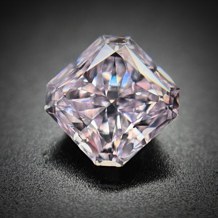 1 pcs 鑽石 - 0.73 ct - 切角方形 - Fancy light Pinkish Purple - VVS2