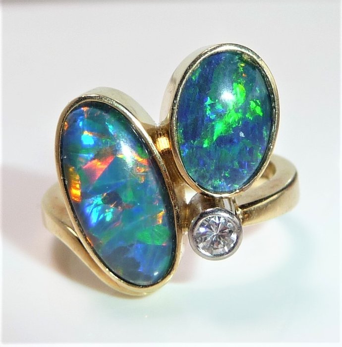 Image 2 of 14 kt. Yellow gold - Ring - 5.00 ct Opal - Diamonds