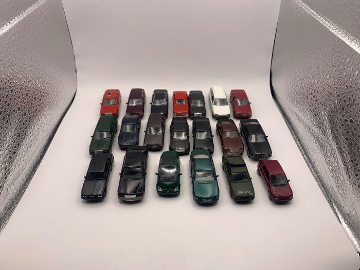 Preview of the first image of Herpa 1:87 - Model cars - 20 Models.
