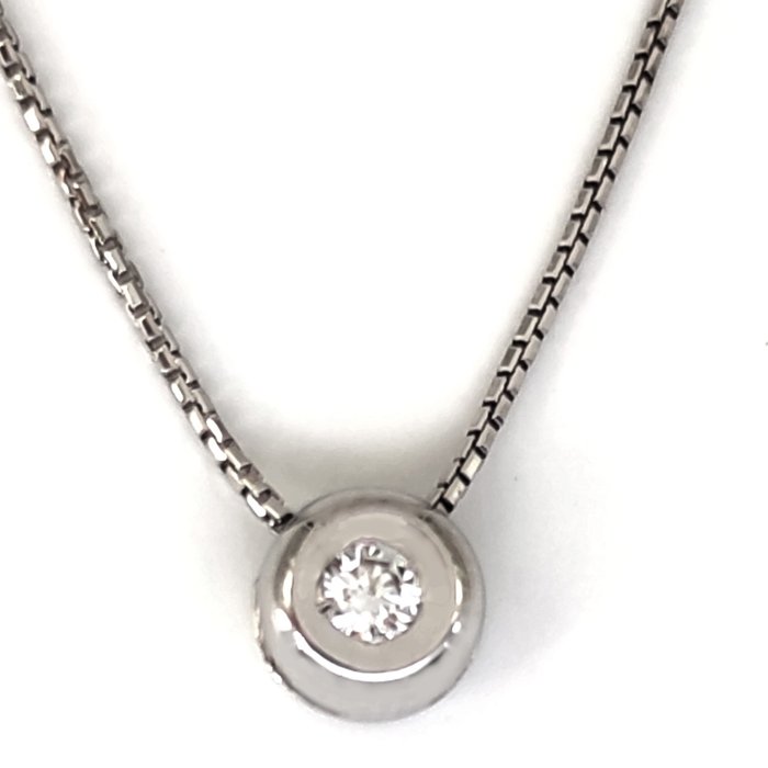 Preview of the first image of 18 kt. White gold - Necklace with pendant - 0.05 ct Diamond.