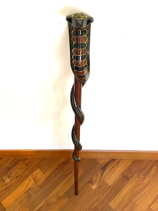 Preview of the first image of Walking stick - Wood - Second half 20th century.